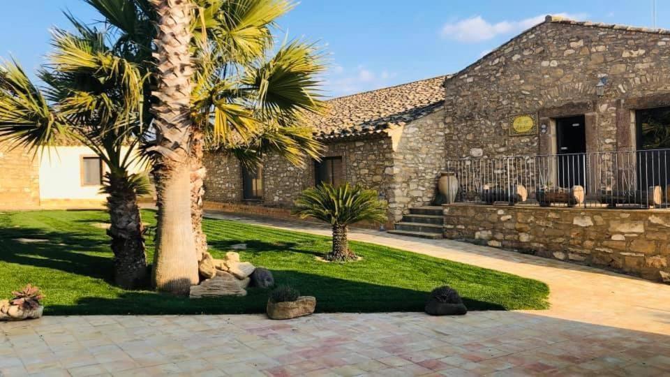 Agriturismo Russa Belladonna Villa Калтаджироне Екстериор снимка