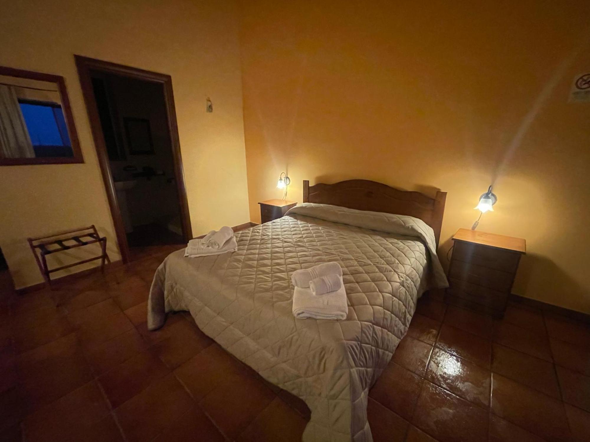 Agriturismo Russa Belladonna Villa Калтаджироне Екстериор снимка